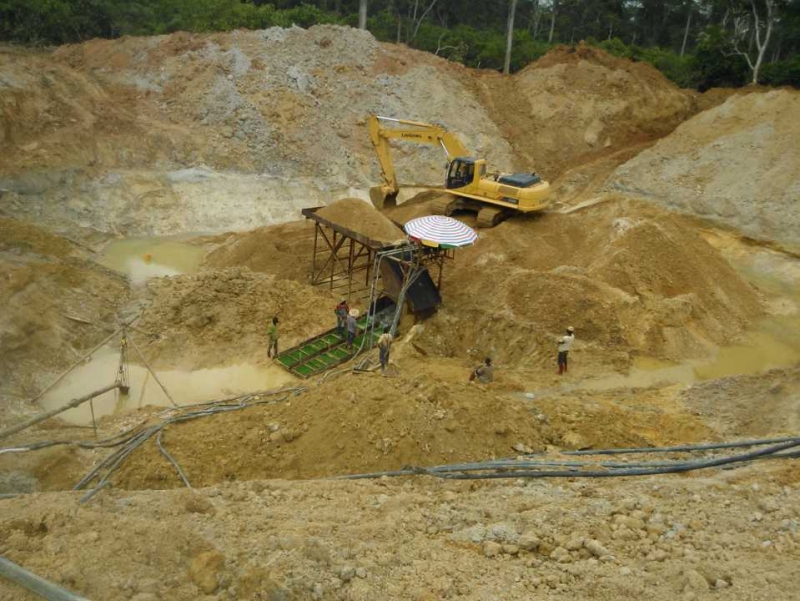 柳工挖掘機(jī)配件
